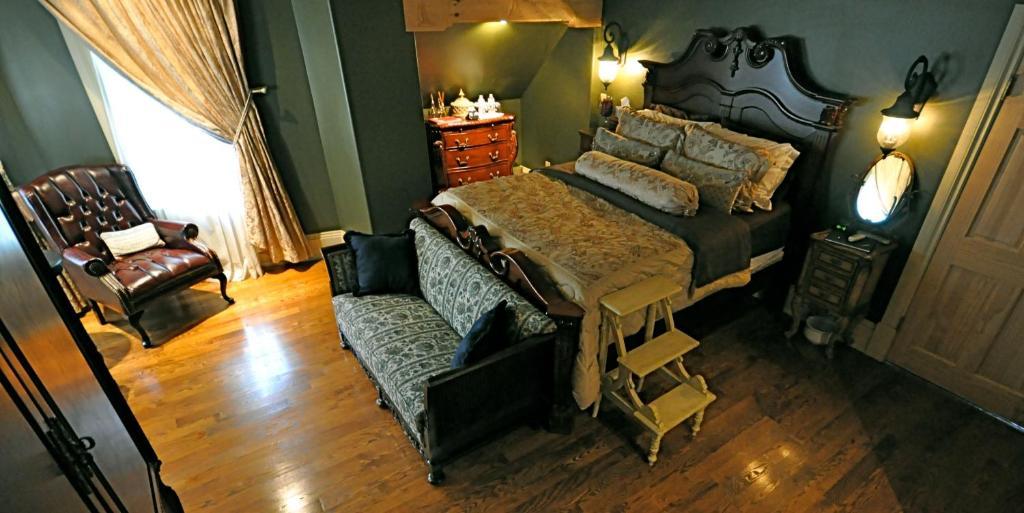 Creighton Manor Inn Bed & Breakfast Orillia Camera foto