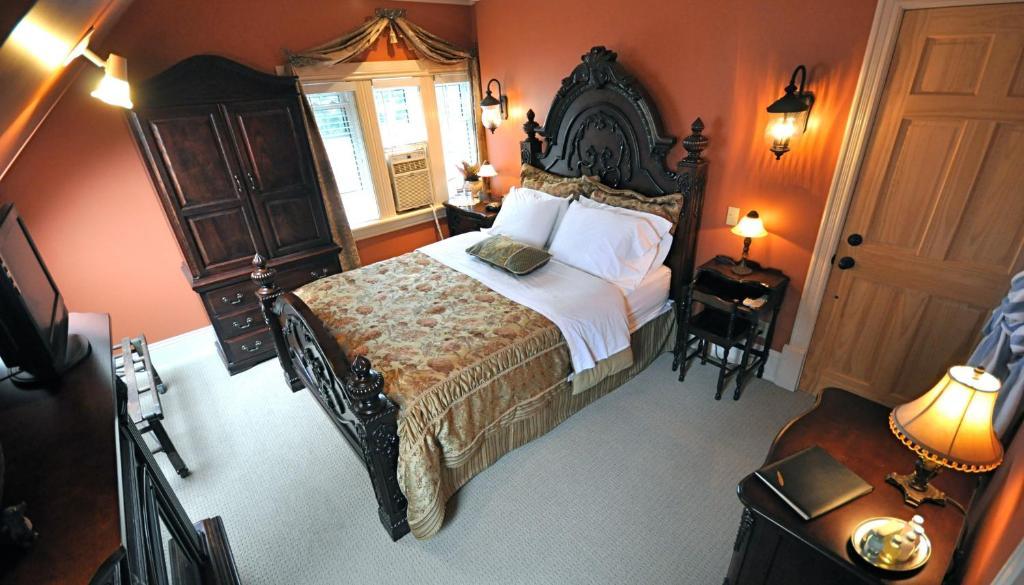 Creighton Manor Inn Bed & Breakfast Orillia Camera foto
